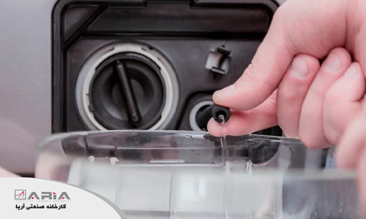 بررسی مشکلات مربوط به تخلیه، فیلترها و مسیر خروجی آب